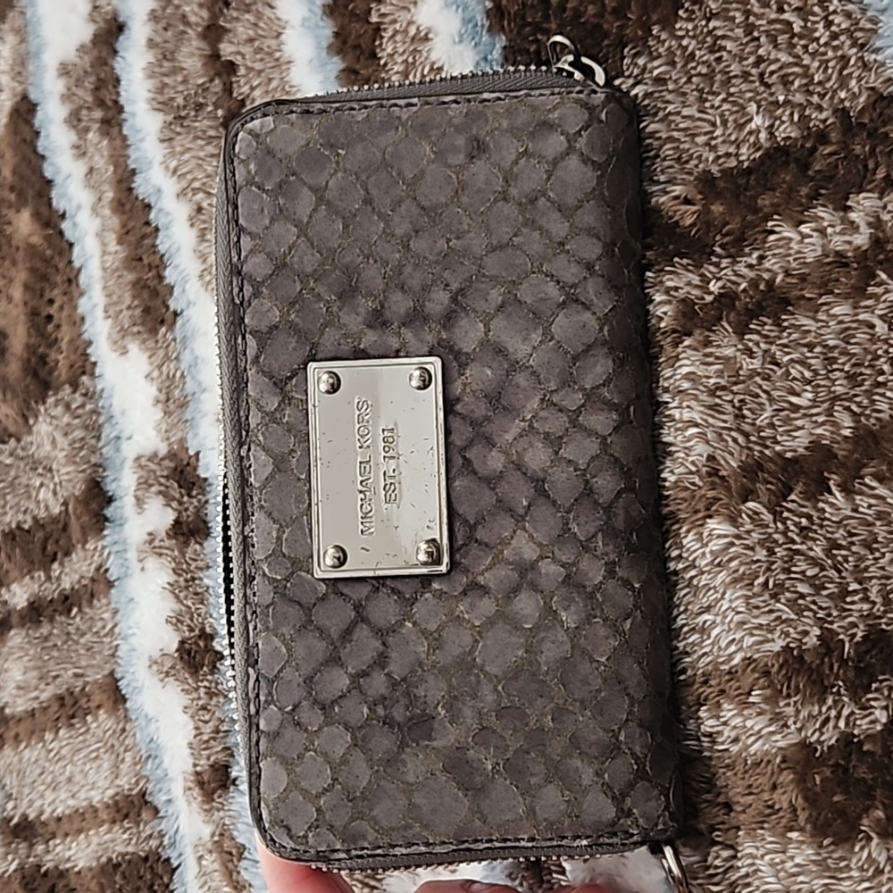 Michael Kors wallet